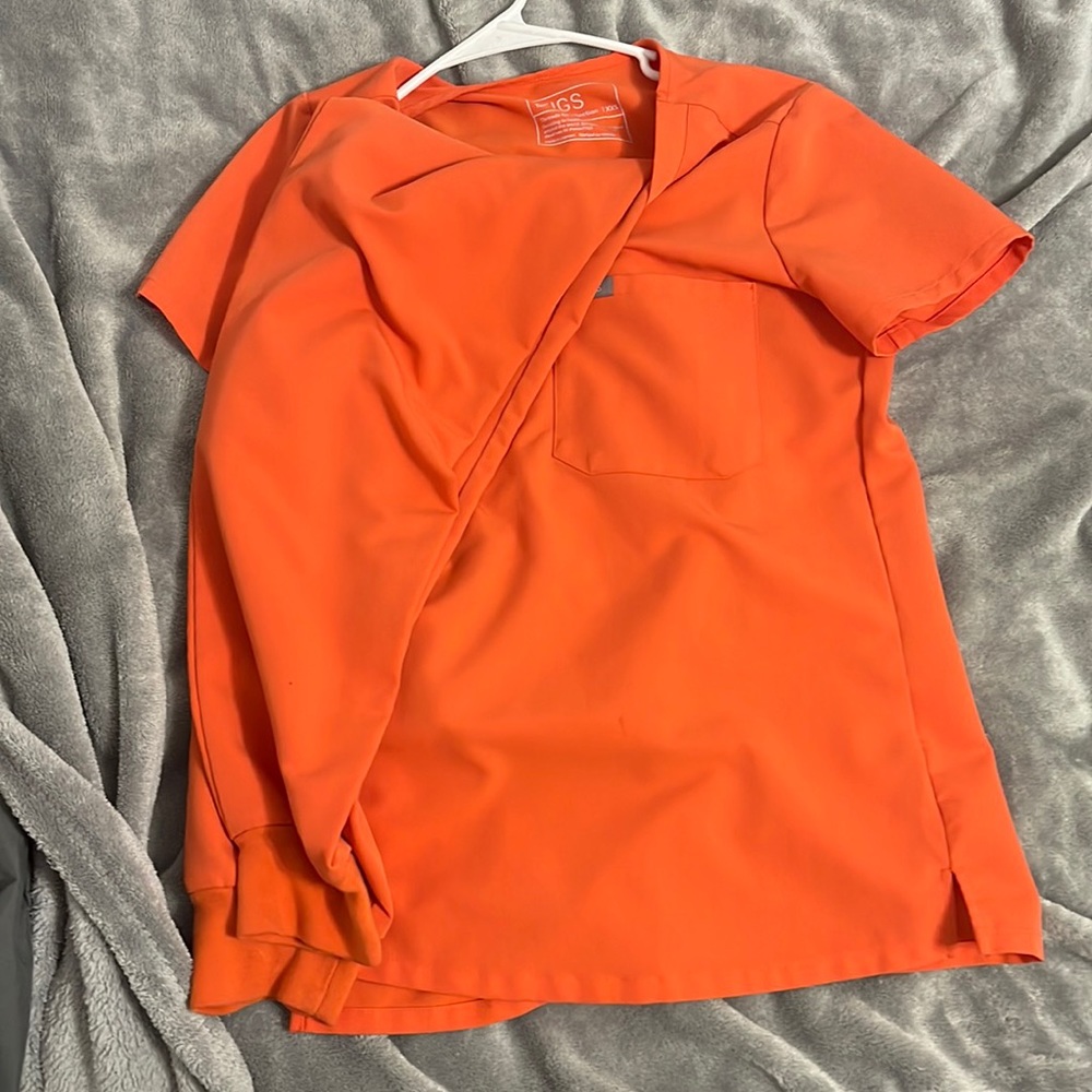 FIGS XXS TOP AND XS JOGGERS, worn once